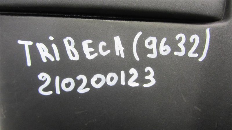 Накладка двигателя декоративная TRIBECA B9 05-07 2006 Внедорожник 3.0