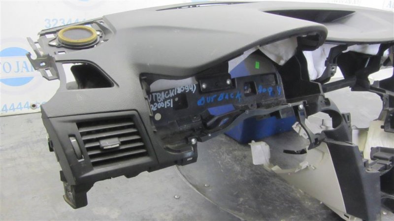 Торпедо SUBARU OUTBACK 09-14 BR Внедорожник 2.5