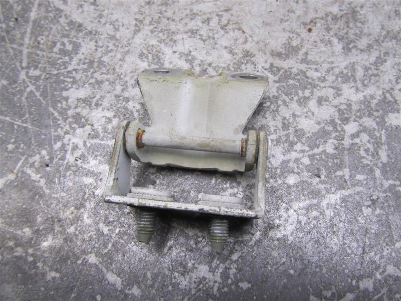 Петля крышки багажника правая OUTBACK 09-14 BR 2011 Внедорожник 2.5