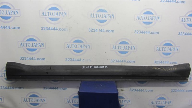 Накладка порога наружная правая MITSUBISHI OUTLANDER XL 05-13 2007 Внедорожник 3.0 6512A026 Б/У