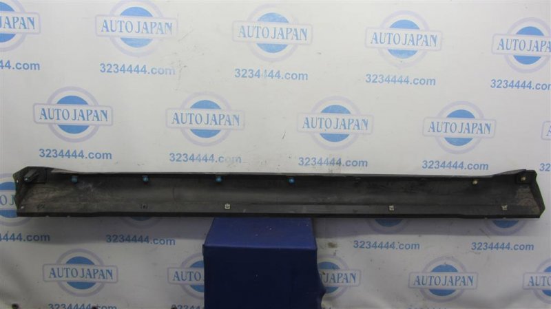 Накладка порога наружная правая MITSUBISHI OUTLANDER XL 05-13 Внедорожник 3.0