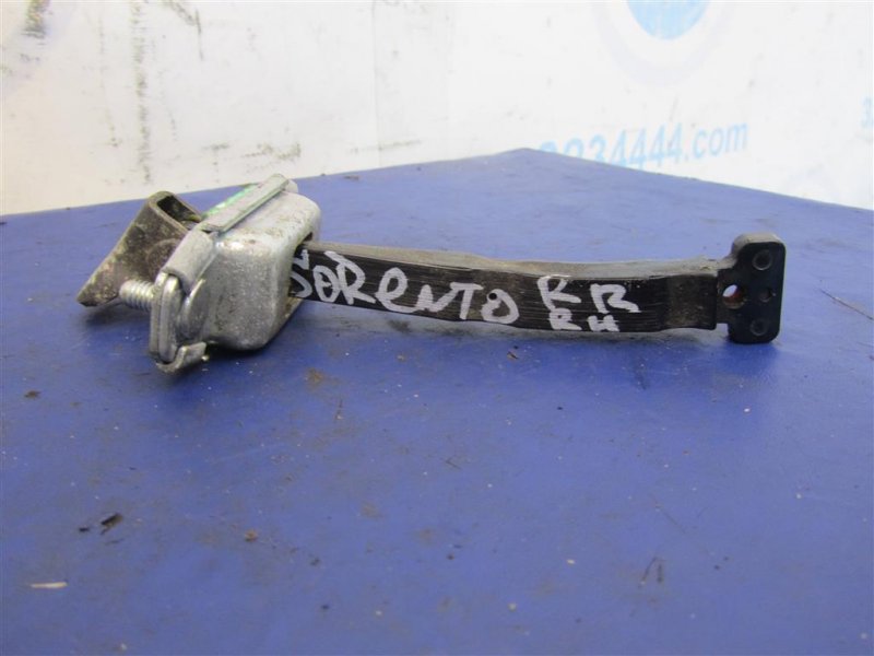 Ограничитель двери задний правый SORENTO XM 09-14 2012 Внедорожник 3.5 Ограничитель двери задний правый SORENTO XM 09-14 2012 Внедорожник 3.5