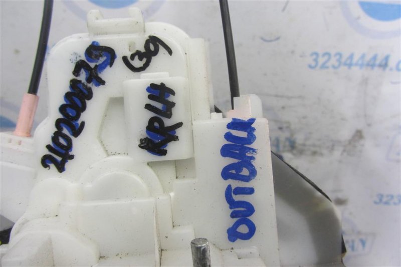 Замок двери задний левый OUTBACK 09-14 BR 2011 Внедорожник 2.5