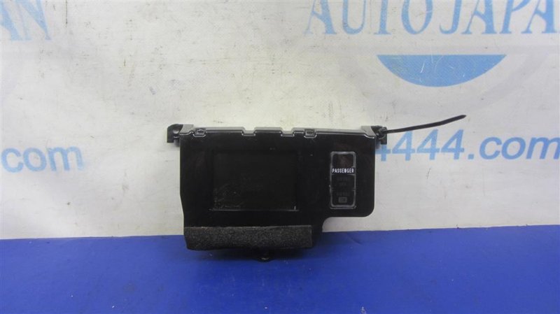 Запчасть монитор TOYOTA SIENNA 11-16 2014 Внедорожник 3.5 83290-08040 Б/У Монитор TOYOTA SIENNA 11-16 2014 Внедорожник 3.5 83290-08040 Б/У