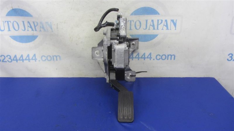 Педаль газа INFINITI QX60/JX35 12-20 2014 Внедорожник 3.5 VQ35DE 18002-3JA2B Б/У