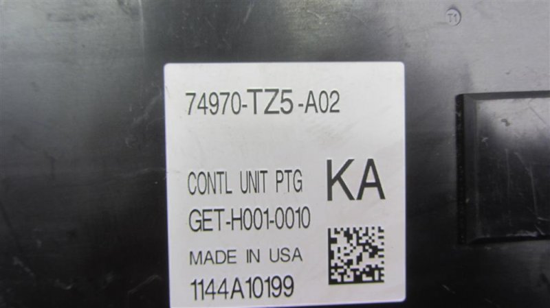 Блок управления крышкой багажника MDX (YD3) 13-21 2014 Внедорожник 3.5 Блок управления крышкой багажника MDX (YD3) 13-21 2014 Внедорожник 3.5