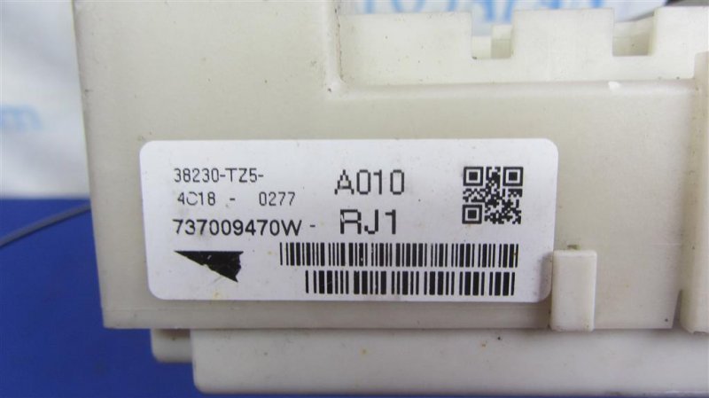 Блок предохранителей салон задний MDX (YD3) 13-21 2014 Внедорожник 3.5