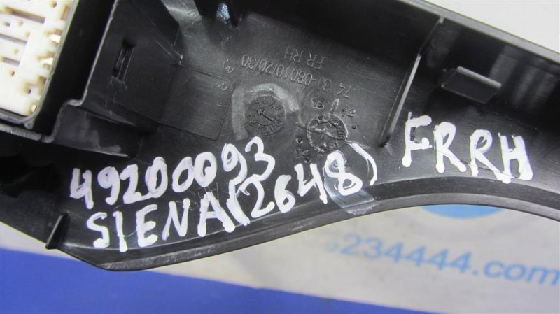 Кнопка стеклоподъемника передняя правая SIENNA 11-16 2014 Внедорожник 3.5