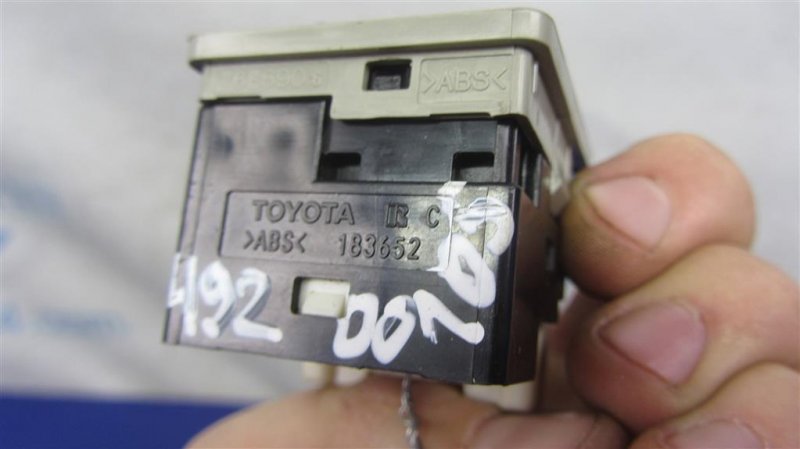 Блок управления зеркалами SIENNA 11-16 2014 Внедорожник 3.5