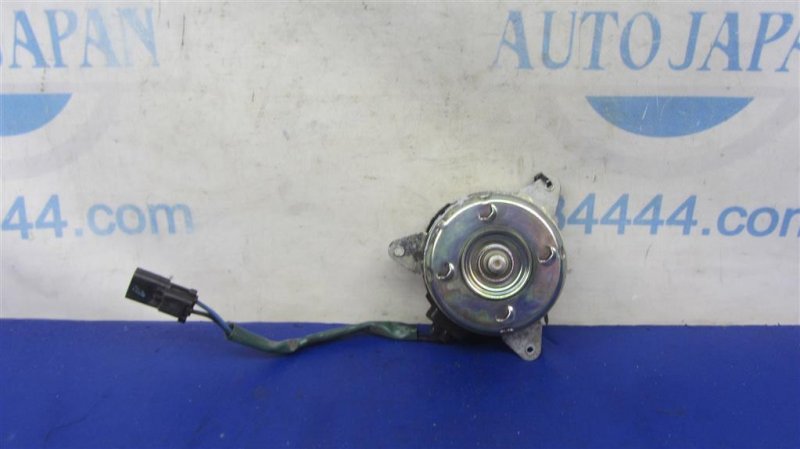 Запчасть мотор вентилятора охлаждения правый ACURA TLX 14-17 38616-5J2-A01 Б/У Мотор вентилятора охлаждения правый ACURA TLX 14-17 38616-5J2-A01 Б/У