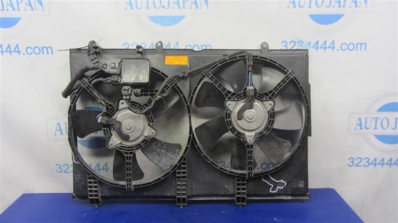 Диффузор вентилятора основного радиатора MITSUBISHI OUTLANDER 03-07 Внедорожник 2.4