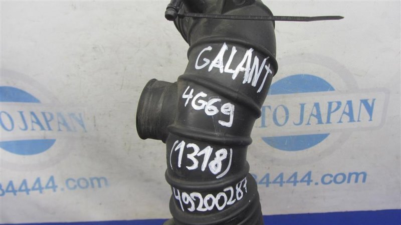 Патрубок воздушного фильтра GALANT 03-12 2009 Седан 2.4 Патрубок воздушного фильтра GALANT 03-12 2009 Седан 2.4
