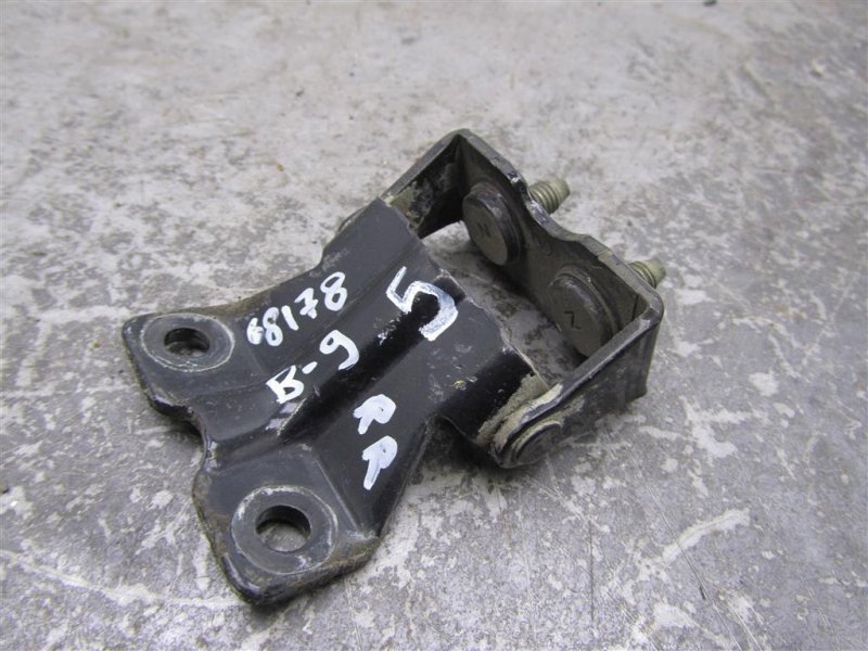 Петля крышки багажника левая SUBARU TRIBECA B9 05-07 Б/У