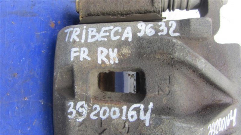 Суппорт тормозной передний правый TRIBECA B9 05-07 2006 Внедорожник 3.0