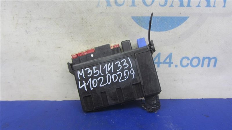 Блок предохранителей моторный отсек M35/M45 04-10 2006 Седан 3.5 VQ35DE