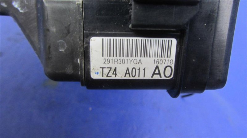 Блок предохранителей моторный отсек ILX 12-16 2012 Седан 2.0