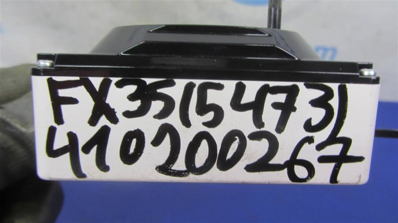 Часы FX S50 03-08 2004 Внедорожник 3.5