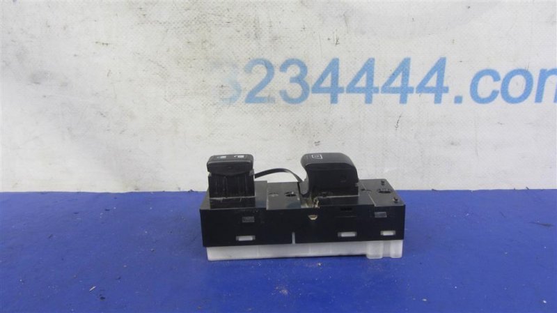 Кнопка стеклоподъемника передняя правая G25/G35/G37/Q40 06-14 2014 Седан 3.7 VQ37VHR