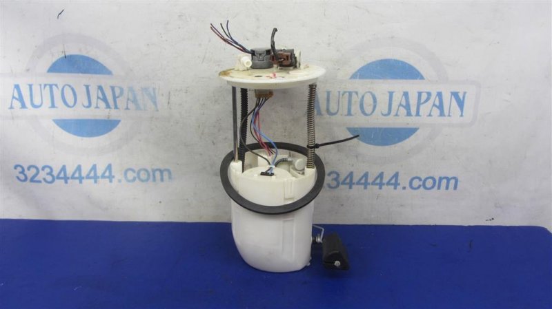 Запчасть топливный насос MITSUBISHI OUTLANDER XL 05-13 2007 Внедорожник 3.0 1760A236 Б/У Топливный насос MITSUBISHI OUTLANDER XL 05-13 2007 Внедорожник 3.0 1760A236 Б/У