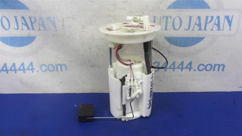 Запчасть топливный насос HONDA ACCORD CR 13-18 17045-T2A-A01 Б/У Топливный насос HONDA ACCORD CR 13-18 17045-T2A-A01 Б/У