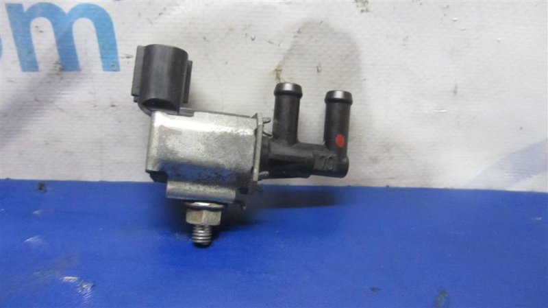 Клапан электромагнитный (вакуумный) MITSUBISHI OUTLANDER XL 05-13 6B31 MR988075 Б/У