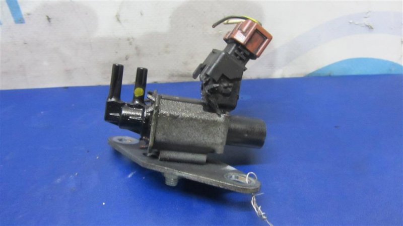 Клапан электромагнитный (вакуумный) MITSUBISHI OUTLANDER XL 05-13 2007 Внедорожник 3.0 MR160676 Б/У
