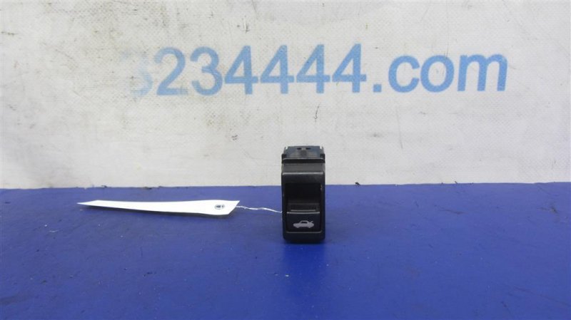 Запчасть кнопка открывания багажника внутренняя INFINITI M35/M45 04-10 2006 Седан 3.5 VQ35DE 25380-EG000 Б/У Кнопка открывания багажника внутренняя INFINITI M35/M45 04-10 2006 Седан 3.5 VQ35DE 25380-EG000 Б/У