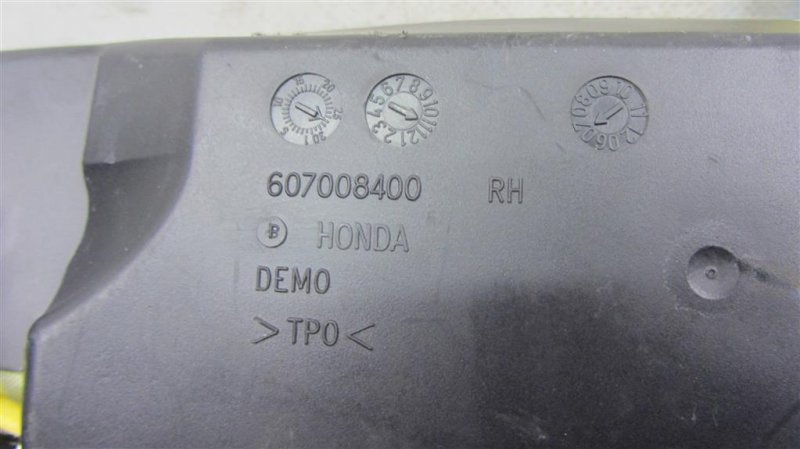 Подушка безопасности в сиденье правая MDX (YD2) 06-13 2008 YD2 3.7