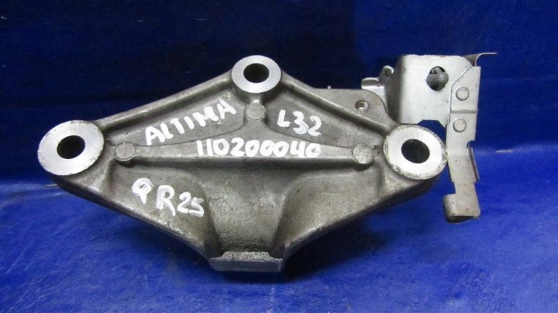 Кронштейн двигателя NISSAN ALTIMA L32 07-12