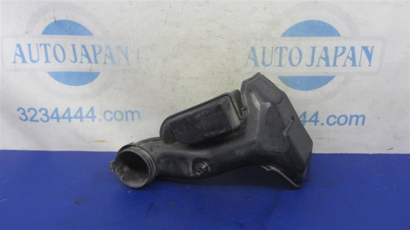 Воздухозаборник CX-7 06-12 2009 Внедорожник 2.3 Воздухозаборник CX-7 06-12 2009 Внедорожник 2.3