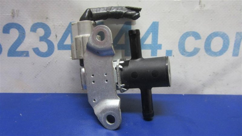 Клапан электромагнитный (вакуумный) INFINITI G25/G35/G37/Q40 06-14 Седан 3.7 VQ37VHR