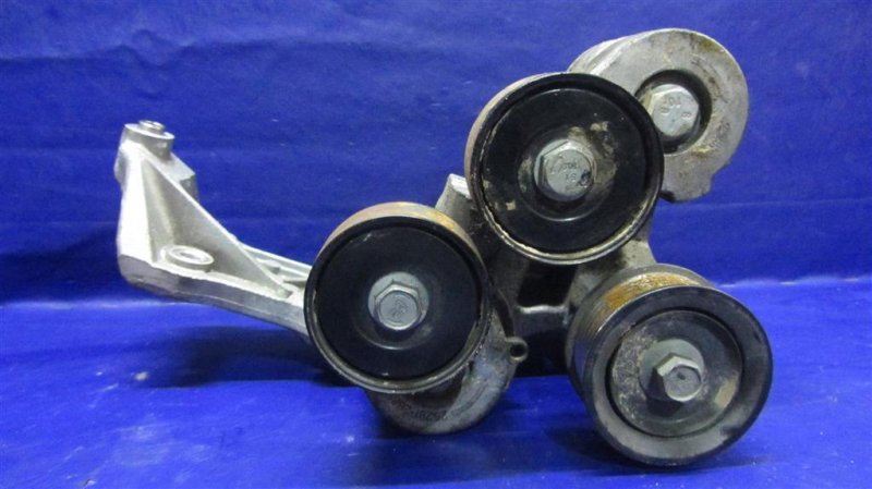 Запчасть натяжитель ремня генератора HYUNDAI SONATA YF 10-14 2015 Седан 2.4 25280-2G653 Б/У Натяжитель ремня генератора HYUNDAI SONATA YF 10-14 2015 Седан 2.4 25280-2G653 Б/У