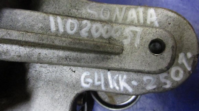 Натяжитель ремня генератора SONATA YF 10-14 2015 Седан 2.4 Натяжитель ремня генератора SONATA YF 10-14 2015 Седан 2.4