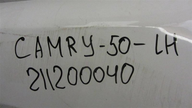 Крыло переднее переднее левое CAMRY 50 12-15