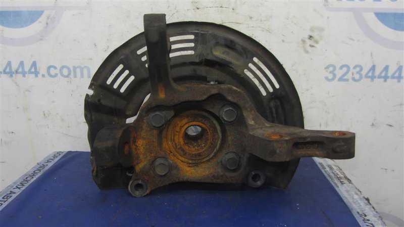 Кулак поворотный передний левый MITSUBISHI GALANT 03-12 2008 Седан 2.4 3870A055 Б/У