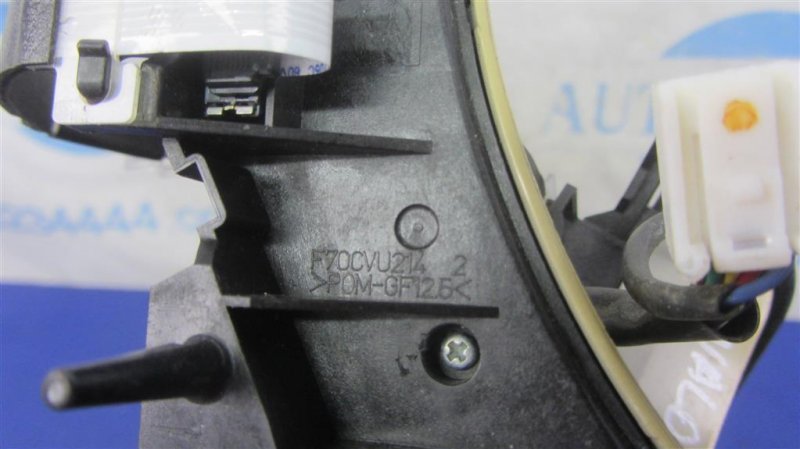 Кнопки на руль AVALON 05-12 GSX30