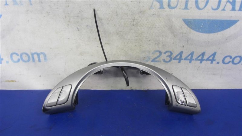 Кнопки на руль SUBARU TRIBECA B9 05-07 83154XA00A Б/У