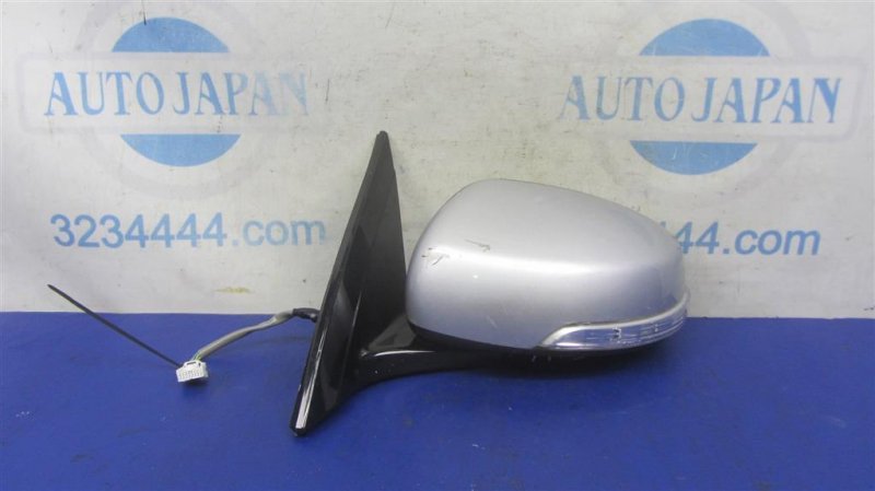 Зеркало левое INFINITI M35/M45 04-10 Зеркало левое INFINITI M35/M45 04-10