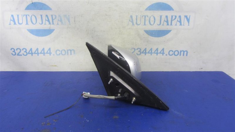 Зеркало левое M35/M45 04-10 Зеркало левое M35/M45 04-10