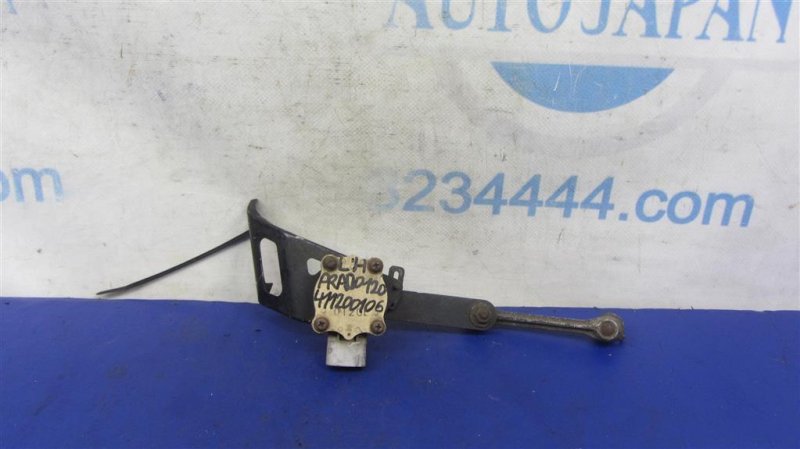 Запчасть датчик положения кузова левый TOYOTA LAND CRUISER PRADO 120 02-09 89408-50060 Б/У Датчик положения кузова левый TOYOTA LAND CRUISER PRADO 120 02-09 89408-50060 Б/У