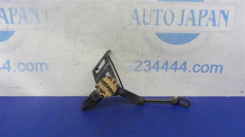 Датчик положения кузова левый TOYOTA CAMRY 30 02-06 89408-50060 Б/У