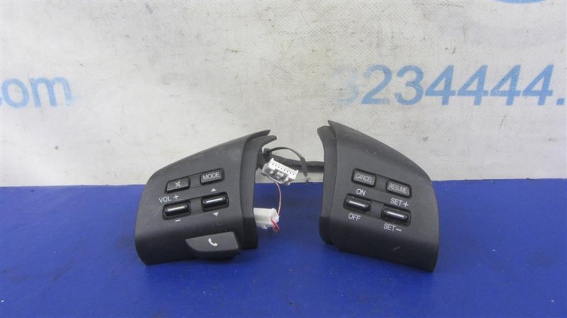 Запчасть кнопки на руль MAZDA CX-9 06-16 TD12-66-4M0 Б/У Кнопки на руль MAZDA CX-9 06-16 TD12-66-4M0 Б/У