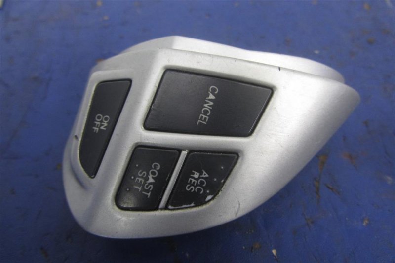 Кнопки на руль OUTLANDER XL 05-13 2007 Внедорожник 3.0