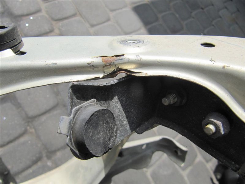 Панель передняя OUTBACK 03-09 BP