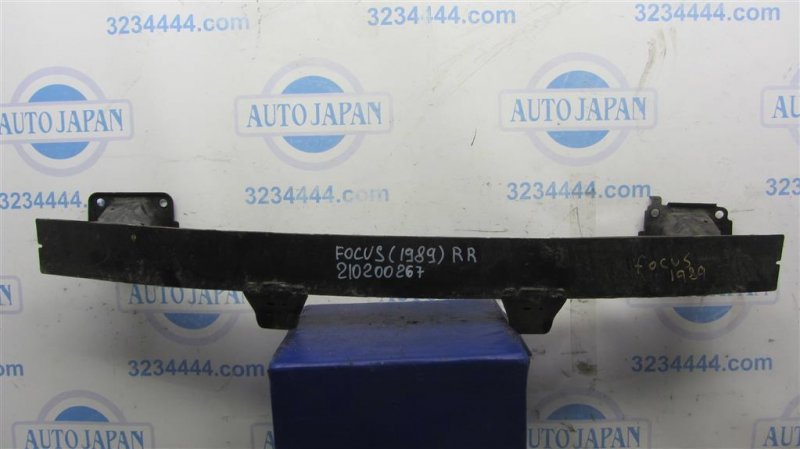 Запчасть усилитель заднего бампера FORD FOCUS 10-18 2014 Седан 2.0 CM5Z-17906-B Б/У Усилитель заднего бампера FORD FOCUS 10-18 2014 Седан 2.0 CM5Z-17906-B Б/У