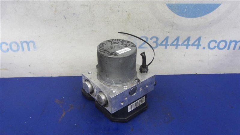 Блок ABS KIA SORENTO XM 09-14 Внедорожник 3.5