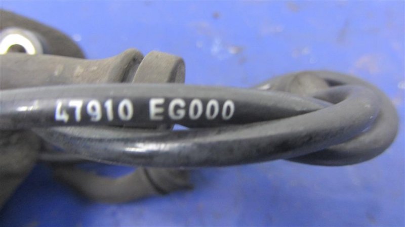 Датчик ABS передний правый INFINITI M35/M45 04-10 Седан 3.5 VQ35DE