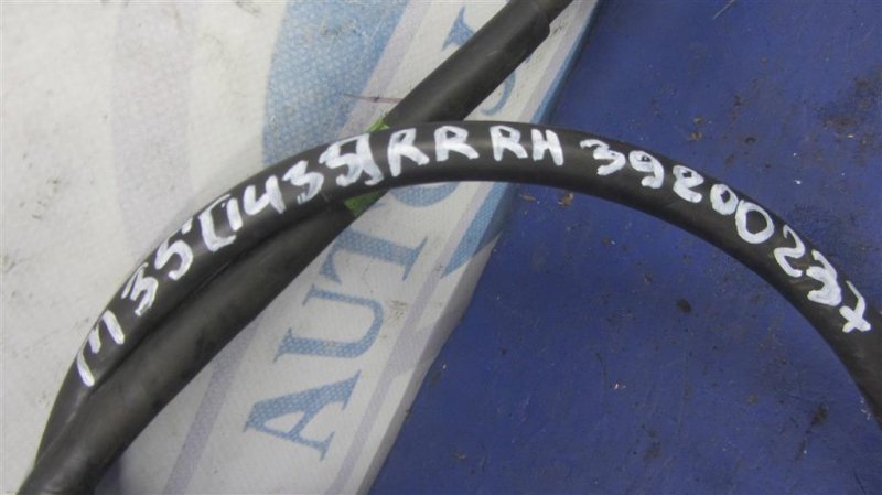 Трос стояночного тормоза правый M35/M45 04-10 2006 Седан 3.5 VQ35DE