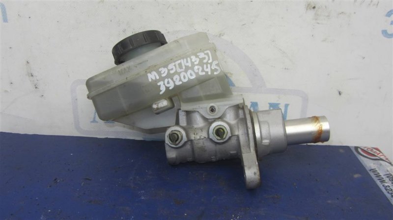 Главный тормозной цилиндр INFINITI M35/M45 04-10 2006 Седан 3.5 VQ35DE 46010-AC725 Б/У
