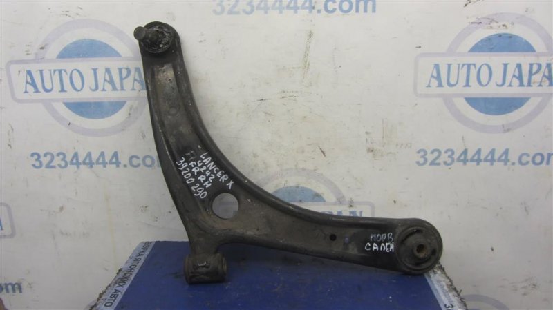 Рычаг передней подвески нижний передний правый MITSUBISHI LANCER X 10 07-15 2007 Седан 2.0 4013A010 Б/У